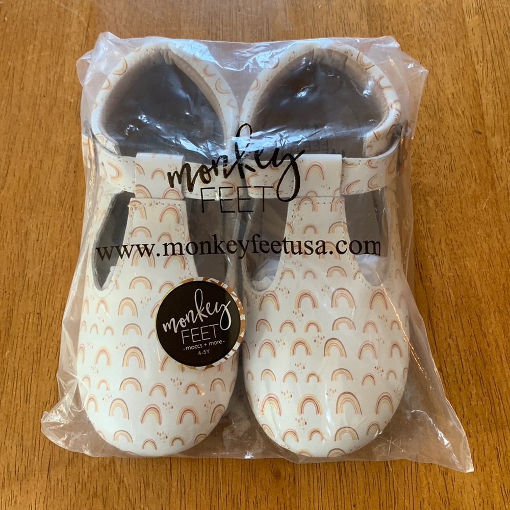 Monkey feet USA rainbow moccasins